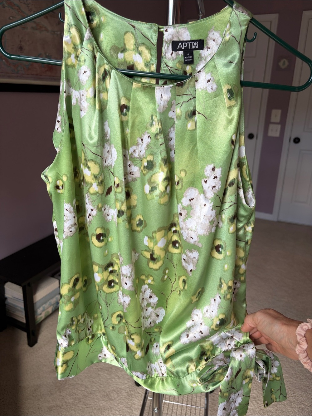 Apt. 9 Light Green Floral Satin Tie-Hem Camisole